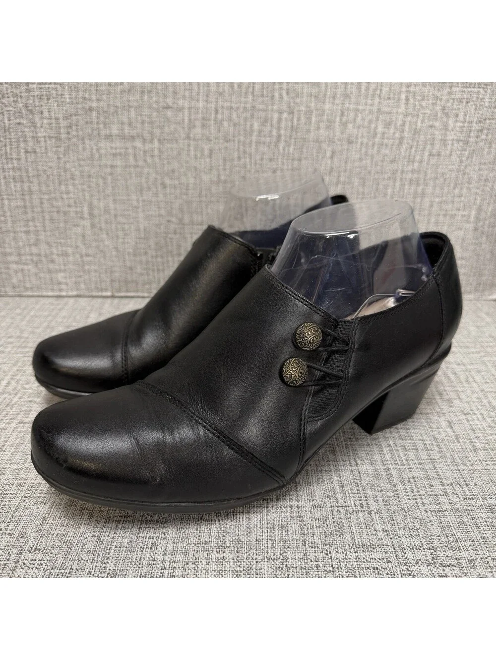 Clarks Shoes Womens Size 9 WIDE Black Leather Emslie Warren Slip-On Zip Loafer